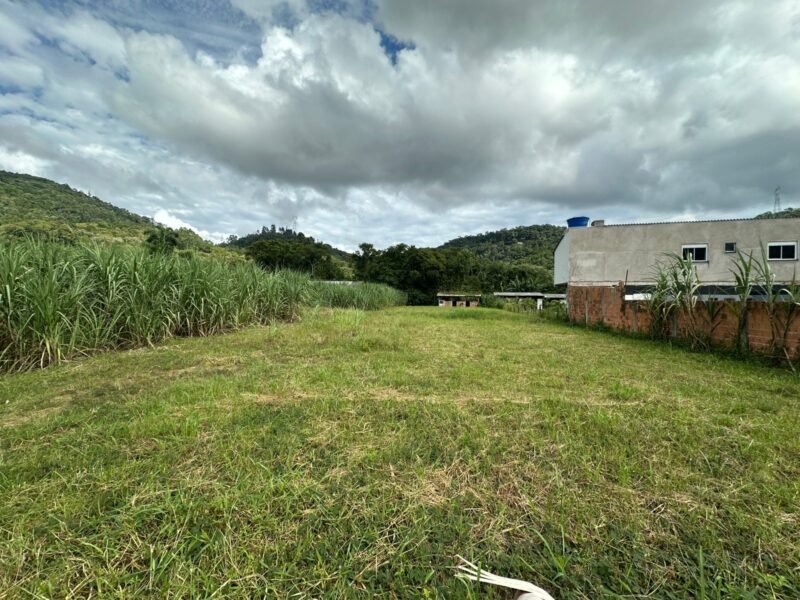 Terreno na Geral Camboriú